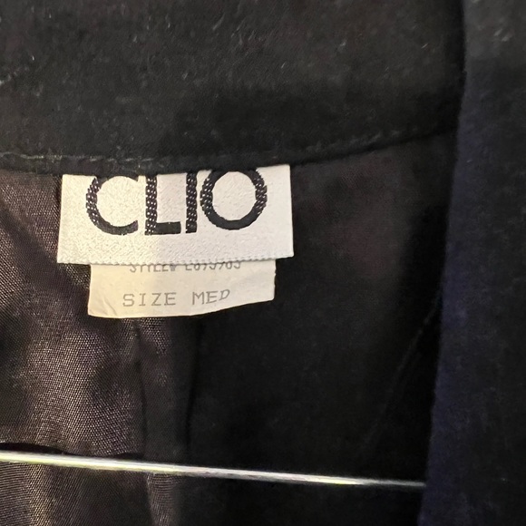 Ladies medium slightly used black blazer - Picture 3 of 8